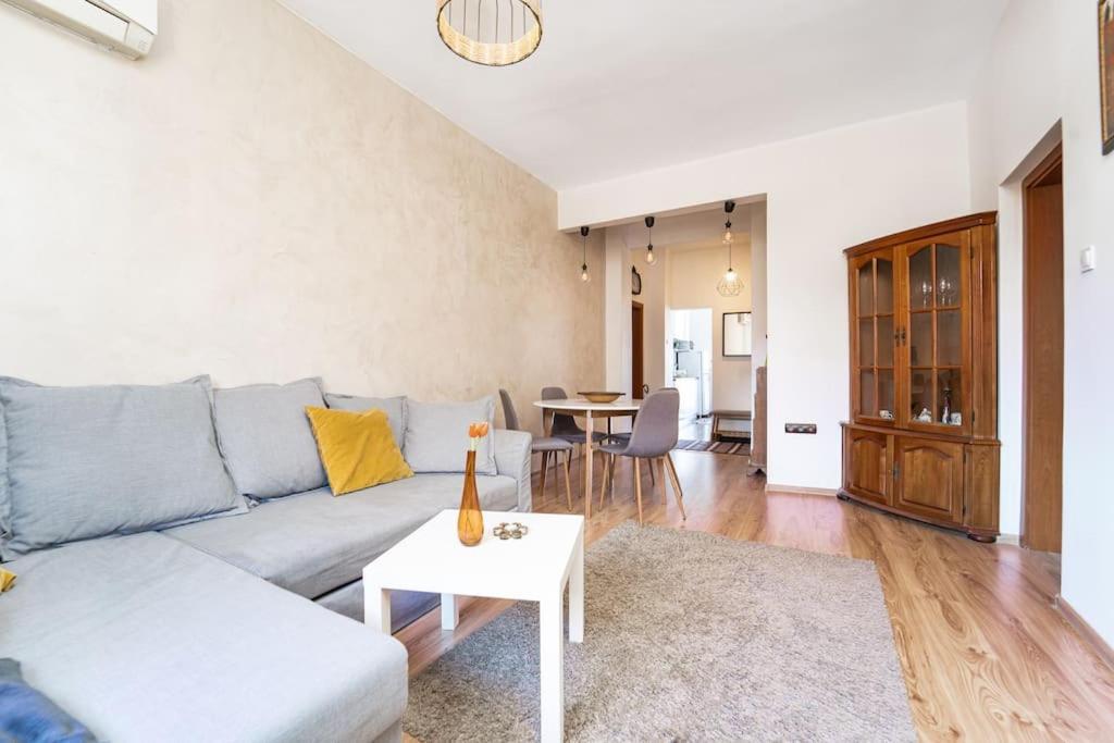 Central Apartment 2Bd Next To Vitosha Bul. Sofia Exterior foto